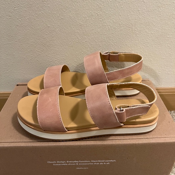 Nisolo Flatform Sandals (New) - Picture 8 of 9